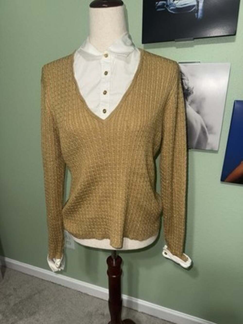 Jones New York Signature Womens Small Gold Metallic V-Neck Layered Sweater Shirt